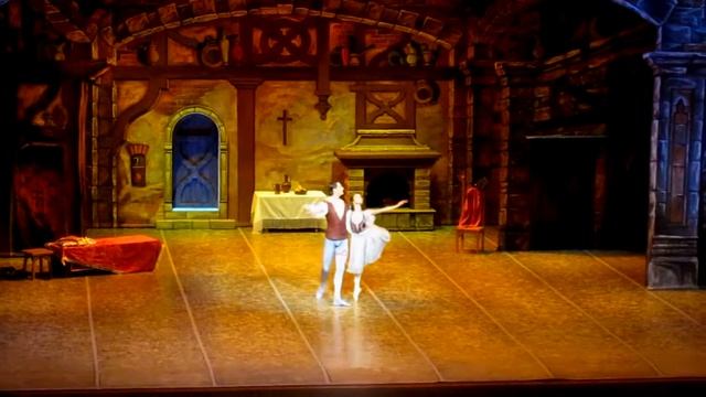 Эсмеральда. Анастасия Сташкевич и Дмитрий Пономарёв. Adagio 24 10 2018 смотреть онлайн