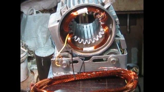Вторая часть по перемотке однофазного мотора на трех фазный с совмещенными обмотками. смотреть онлайн