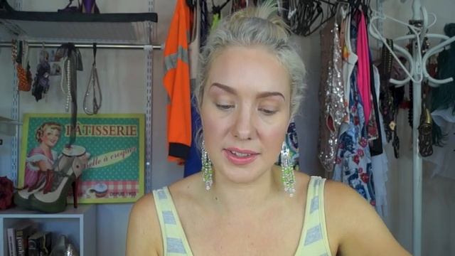 LUSH HAUL! смотреть онлайн
