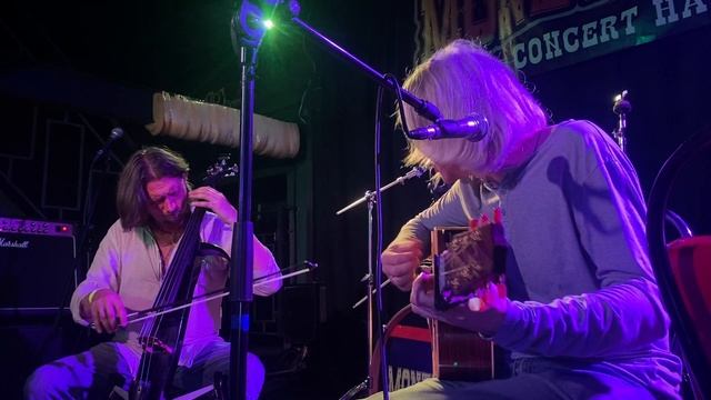 Вода останется водой. Саша Ветров