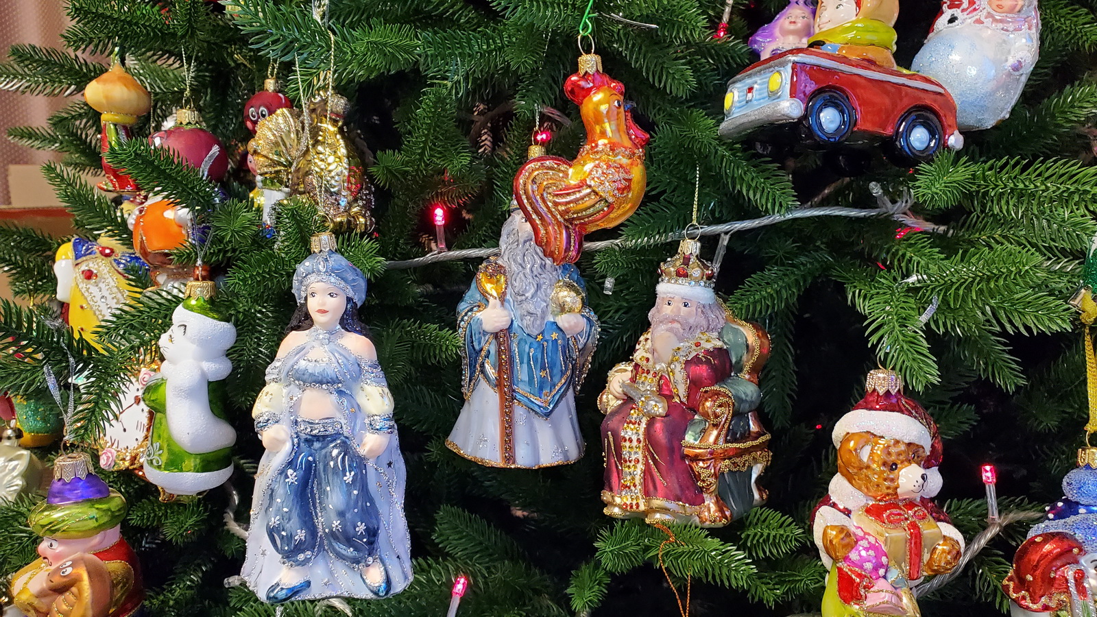 Набор елочных игрушек Золотой петушок. Фабрика Irena Co. смотреть онлайн