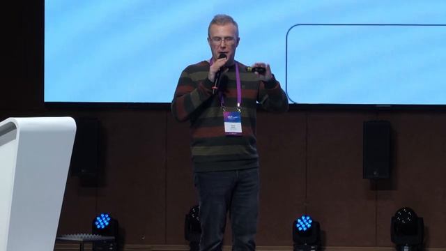 ИОТ-Слёт: Особенности индивидуальных образовательных траекторий в онлайн-обучении смотреть онлайн