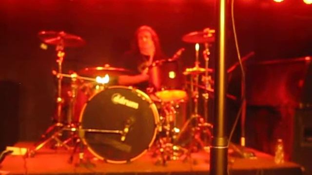 VINNY APPICE RIPPING IT UP ON DRUMS!!!!!!! LIVE IN MINNEAPOLIS, MN 1/30/15 смотреть онлайн