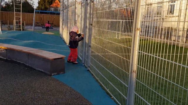 Моя международная школа. My international school in Copenhagen. смотреть онлайн