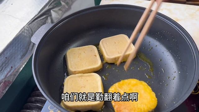 东北农村猫冬生活，雪下多大都不影响人们正常生活