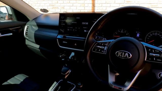 KIA Seltos GT T-GDI смотреть онлайн