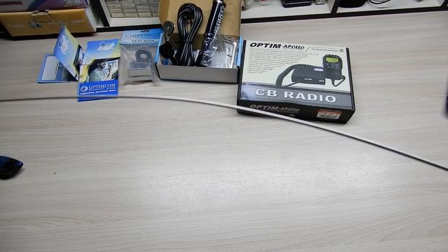 Купил радиостанцию си би диапазона OPTIM APOLLO и антенну CB-2001 для микроавтобуса Toyota Town Ace смотреть онлайн