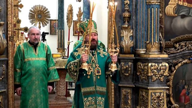 Митрополит Иларион | Прямая трансляция | Божественная литургия | 19.06.2023 смотреть онлайн