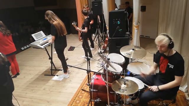 Be mine (cover by Хороший день) Drum version смотреть онлайн