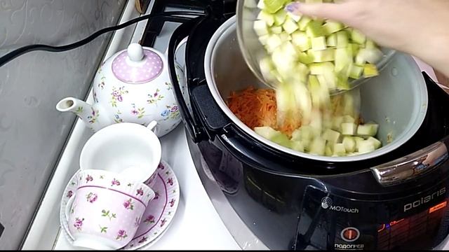 Я ЕГО СЛЕПИЛА ИЗ ТОГО,ЧТО БЫЛО! САЛАТ С РИСОМ НА ЗИМУ с кабачками и болгарским перцем.В мультиварке смотреть онлайн