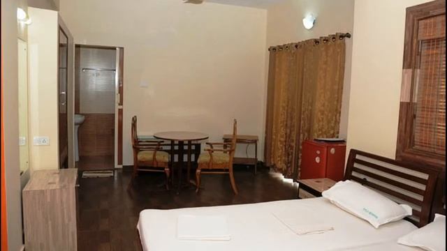 Ticlo Resort Baga Beach, Goa (Diganta Travels) смотреть онлайн