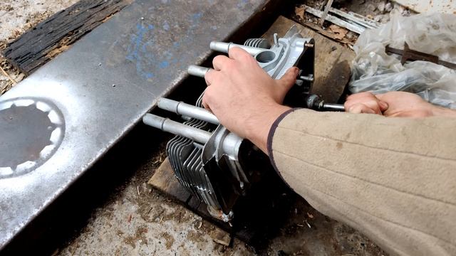 ПРИТИРКА и УСТАНОВКА клапанов ЗаЗ/ЛуАЗ 968 смотреть онлайн