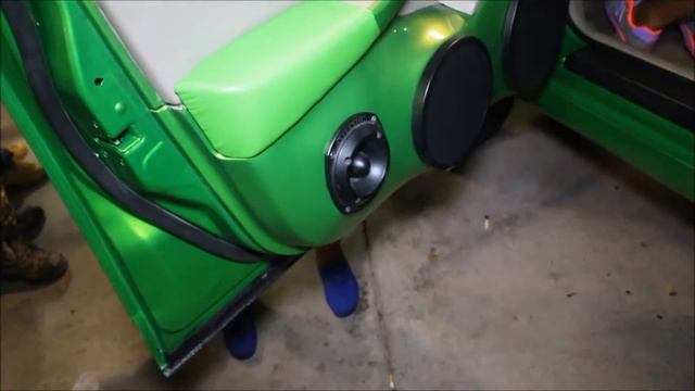 Candy Slime Infiniti G35 on 30" Amani Forged смотреть онлайн