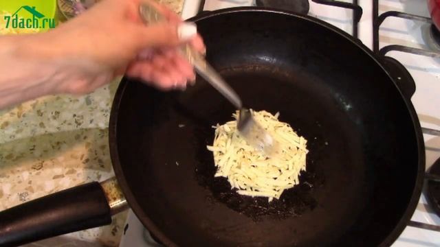 Салат Черная жемчужина в сырных корзиночках. Настоящее украшение праздничного стола -7 дач