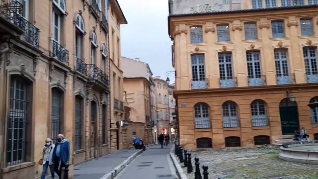 Экс-ан-Прованс Жизнь во Франции смотреть онлайн