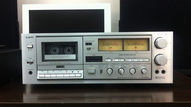 Lo-D D-3300M 148,000(1981年頃) сквозной канал, три аудио головки, из высших 20Hz-22kHz!