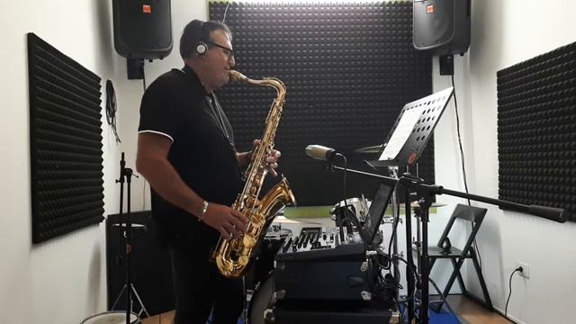 Misty - Erroll Garner - 1954 -  Tenor Sax By Rinosax