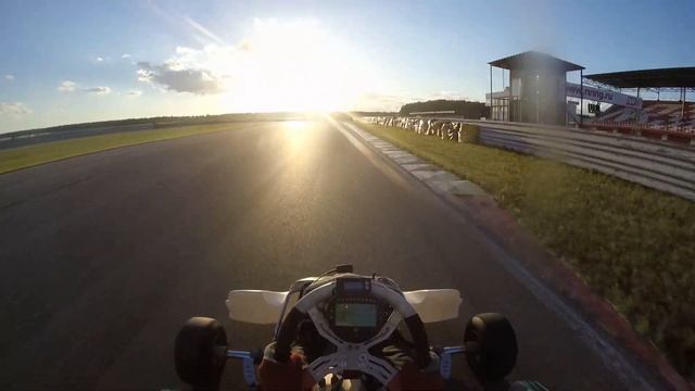 Rotax Max. Нринг. Новая картинговая конфигурация. смотреть онлайн