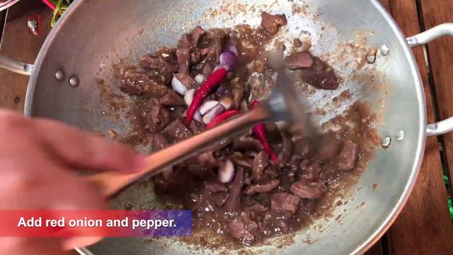 Wow!so delisious Stir fry Beef with water mimosa | មេផ្ទះ (Housewife) - Pepper With Me смотреть онлайн