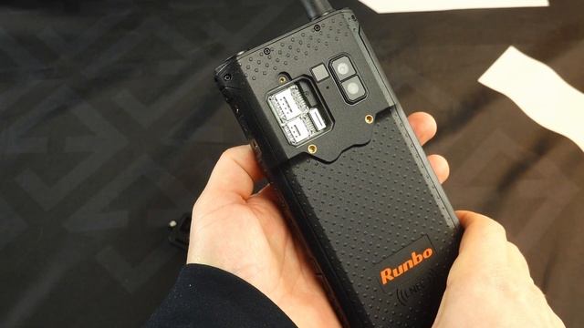 Обзор смартфона Runbo E91 4ВТ - двойной диапазон (UHF и VHF) + DRM (цифровая рация). смотреть онлайн