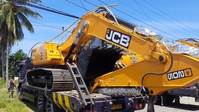 Review Excavator JCB JS205 смотреть онлайн