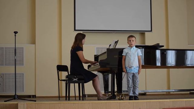 муз. Георгий Струве сл. Нина Соловьёва Моя Россия смотреть онлайн