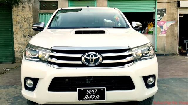 Toyota Hilux 3.0 REVO D4D New Look смотреть онлайн