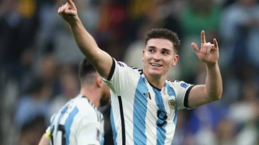 Удивительная техника Хулиана Альвареса в 2024 смотреть онлайн