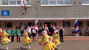 Линейка _Последний звонок в 2016_ МБОУ _СОШ №9_ ЭМР.mp4