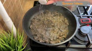 Бефстроганов из печени со сметаной