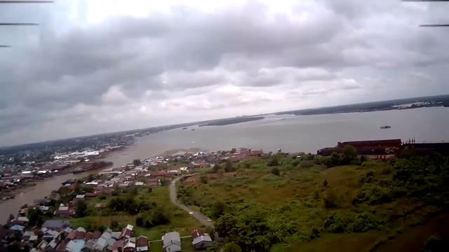 MJX Mew 4-1 4K..Melawan angin смотреть онлайн