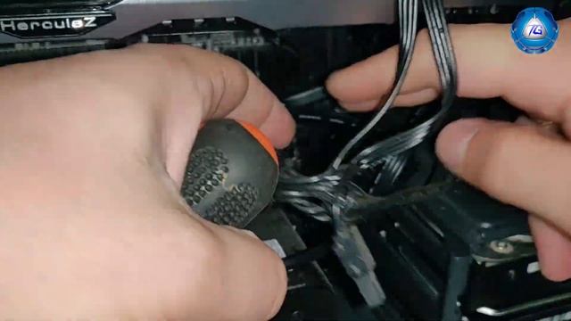 Установка дополнительного жёсткого диска. Активация нового HDD в Windows смотреть онлайн