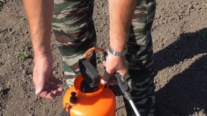 Опрыскиватель ЖУК 4/12. Насос. Правильное накачивание давления