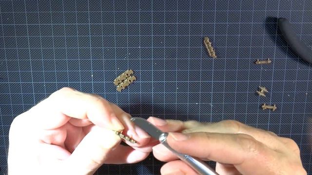 HOW TO? BRONCO 1/35 workable track for Panther G #AB3540 assembly смотреть онлайн