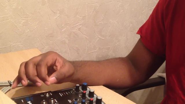 Alesis Multimix 4 USB Mixer FULL REVIEW смотреть онлайн