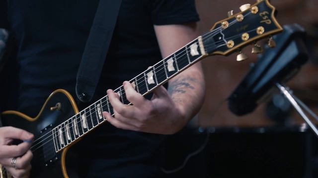 Кис Кис — Мальчик (live cover) смотреть онлайн