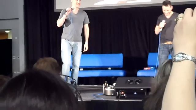 Ryan Robbins & Christopher Heyerdahl - Everybody Dance Now, Armageddon Sydney 2011 смотреть онлайн