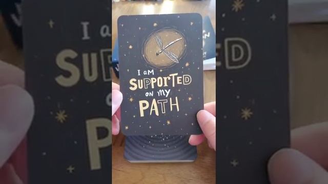 unboxing Raise Your Vibration Oracle deck by Kyle Gray смотреть онлайн