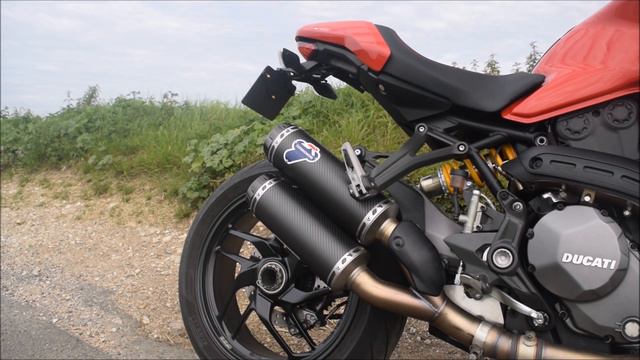 Ducati Monster 1200 Exhaust (Stock vs Termignoni) смотреть онлайн