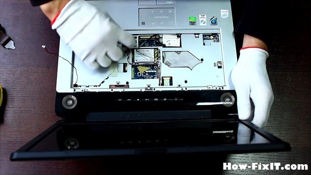 Toshiba Satellite A200 disassembling and fan cleaning, разборка и чистка ноутбука смотреть онлайн