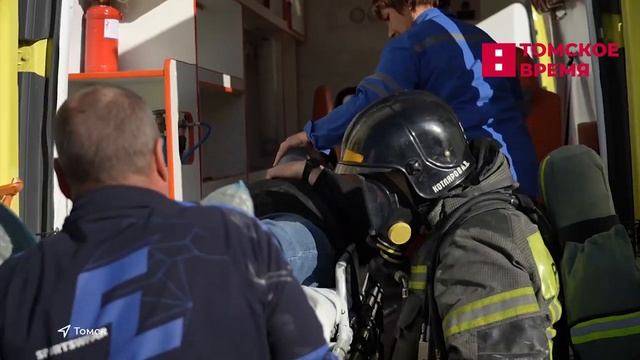 Тренировочное пожарно-тактическое учение в Томской областной клинической больнице смотреть онлайн