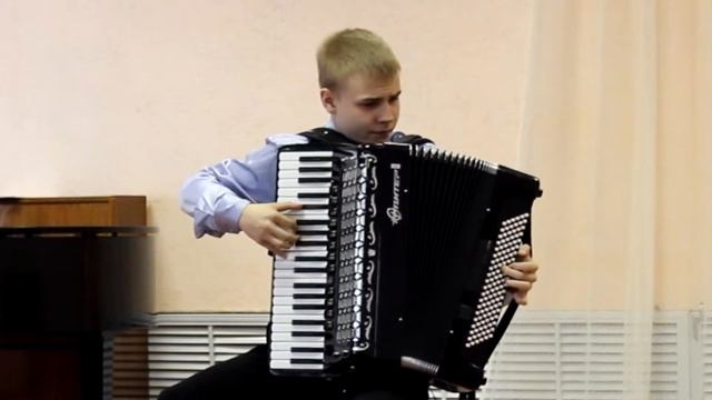 Любин Давид, 1 часть из сюиты А. Холминова для баяна "Песня" смотреть онлайн