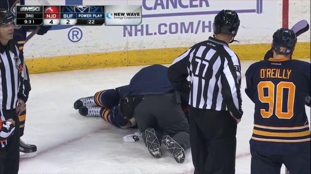 Evander Kane Injured After Hit vs New Jersey (10/24/15) смотреть онлайн