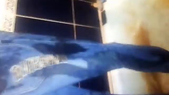 Что будет если на брюки налить белизну смотреть онлайн