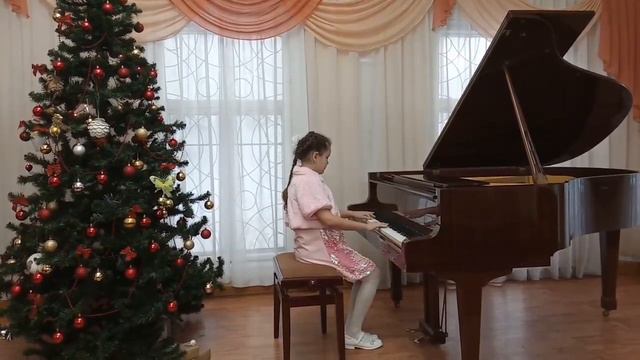Дружинина Полина, ДМШ №4 И.Кригер "Менуэт" смотреть онлайн