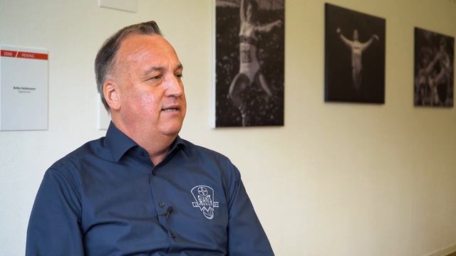 Frank Rothweiler über Tim Schönborn | Kuhl Talks | Teil 3 | BAYER GIANTS Leverkusen смотреть онлайн