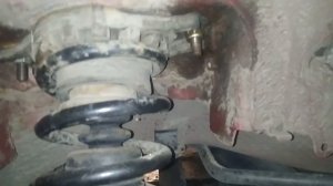 Nissan Primera .Замена задних амортизаторных стоек