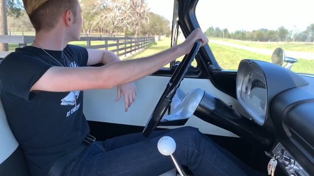 Hemi 1957 Plymouth Plaza Business Coupe Drive and Walkaround смотреть онлайн