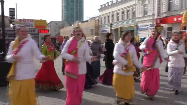 ХАРИНАМА 09.04.2016. Фрагменты. Киртан Андрей Ордин/Harinam sankirtan Russia, Ekaterinburg смотреть онлайн