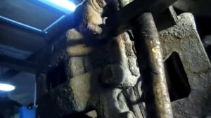 Как открутить штуцер прокачки суппорта/Caliper